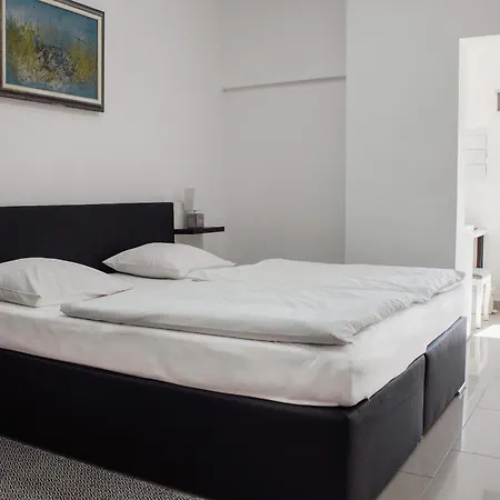 Crni Baron Black Baron