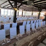 Crni Baron Black Baron 招待所 4*