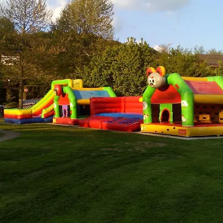 Guest house Crni Baron Black Baron 3*