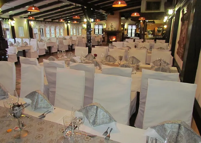 Crni Baron Black Baron Hiša za goste