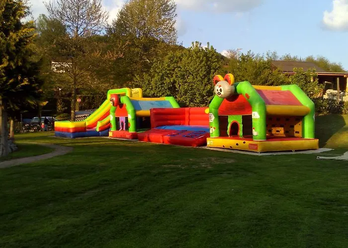 Konukevi Crni Baron Black Baron 4*