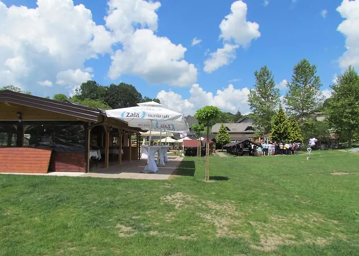 Konukevi Crni Baron Black Baron 4*